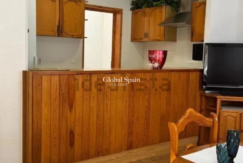 Wederverkoop - HUIS -
ORIHUELA COSTA - Playa Flamenca