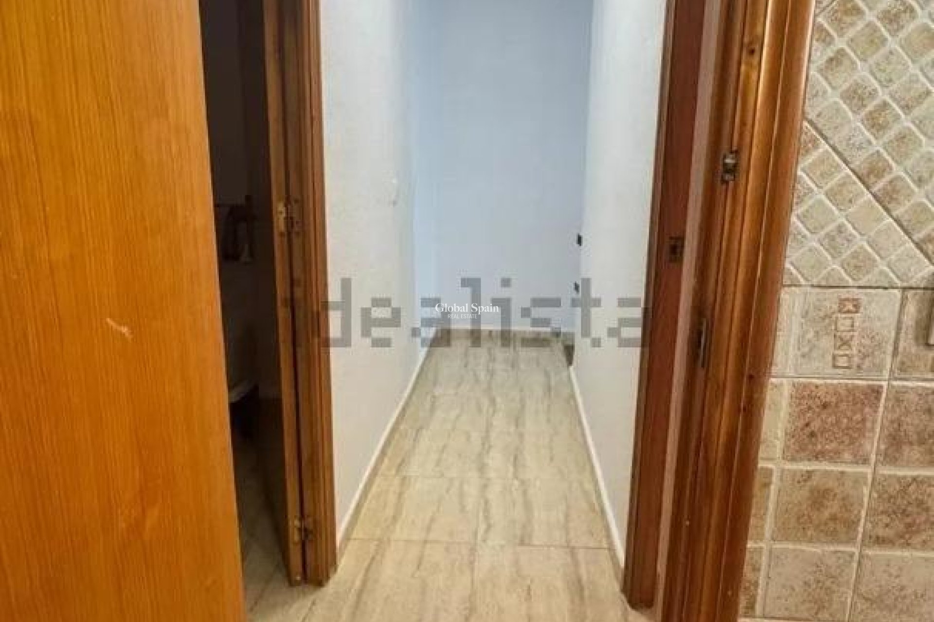 Wederverkoop - HUIS -
ORIHUELA COSTA - Playa Flamenca