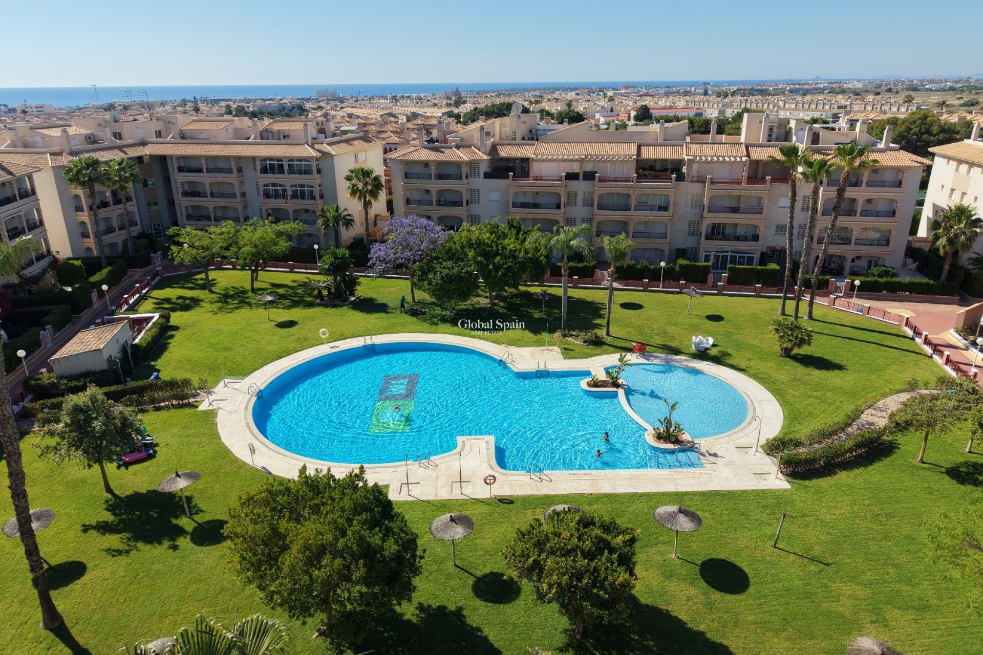Wederverkoop - HUIS -
Orihuela Costa - Playa Flamenca