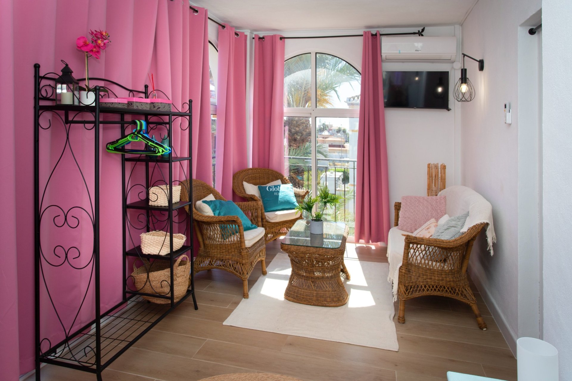 Wederverkoop - HUIS -
ORIHUELA COSTA - Playa Flamenca