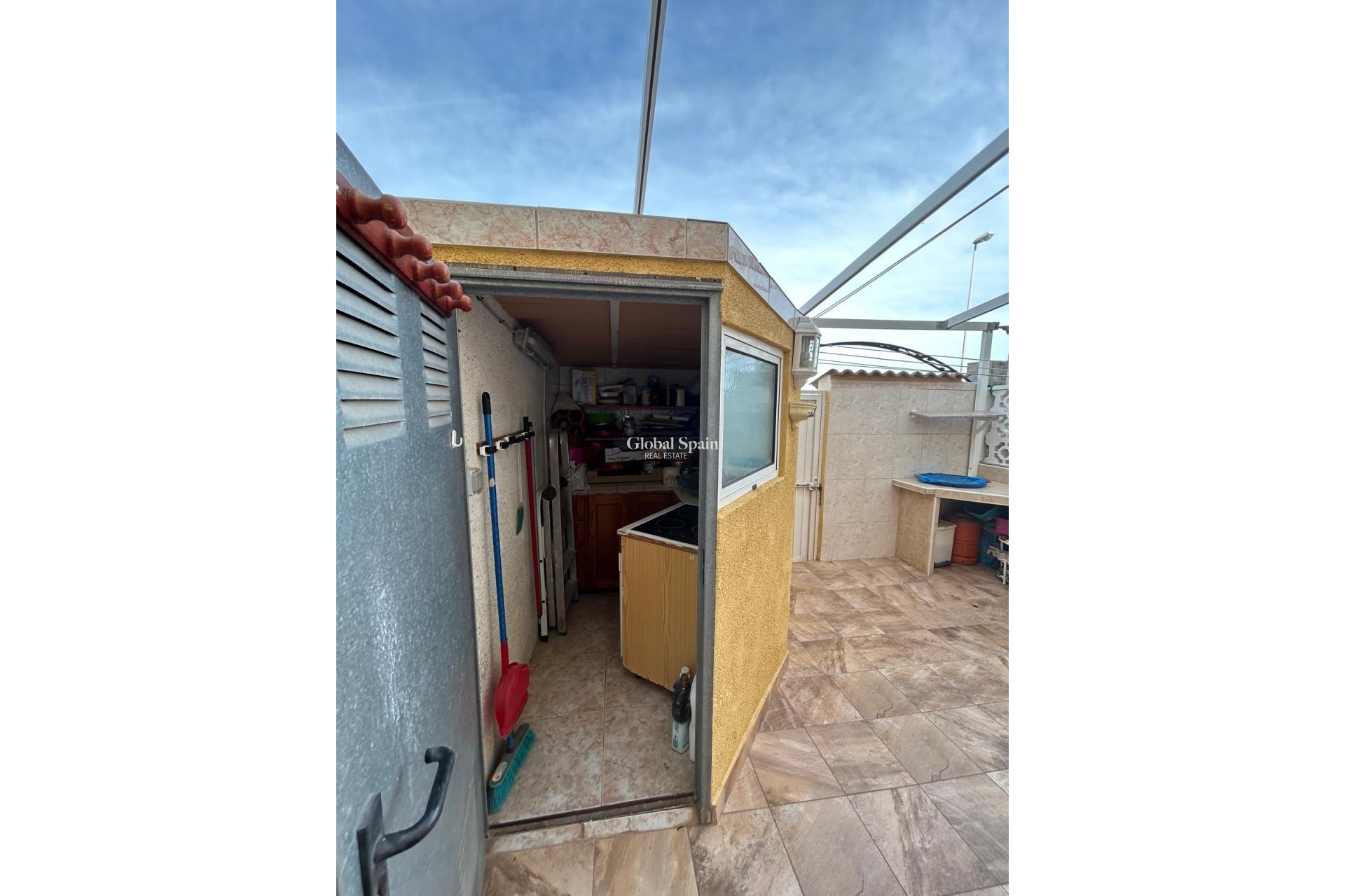 Wederverkoop - HUIS -
ORIHUELA COSTA - Punta Prima