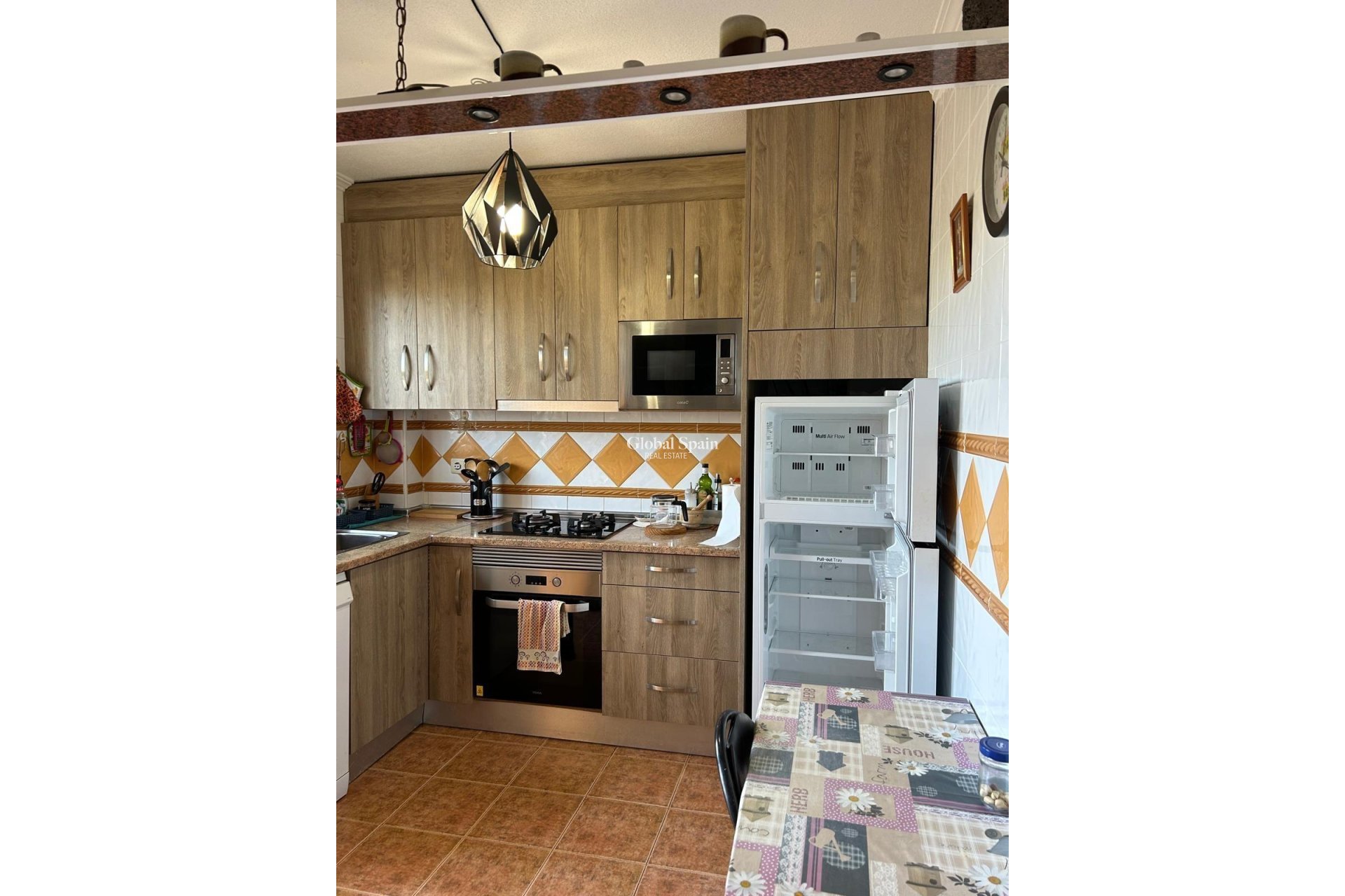 Wederverkoop - HUIS -
ORIHUELA COSTA - Punta Prima