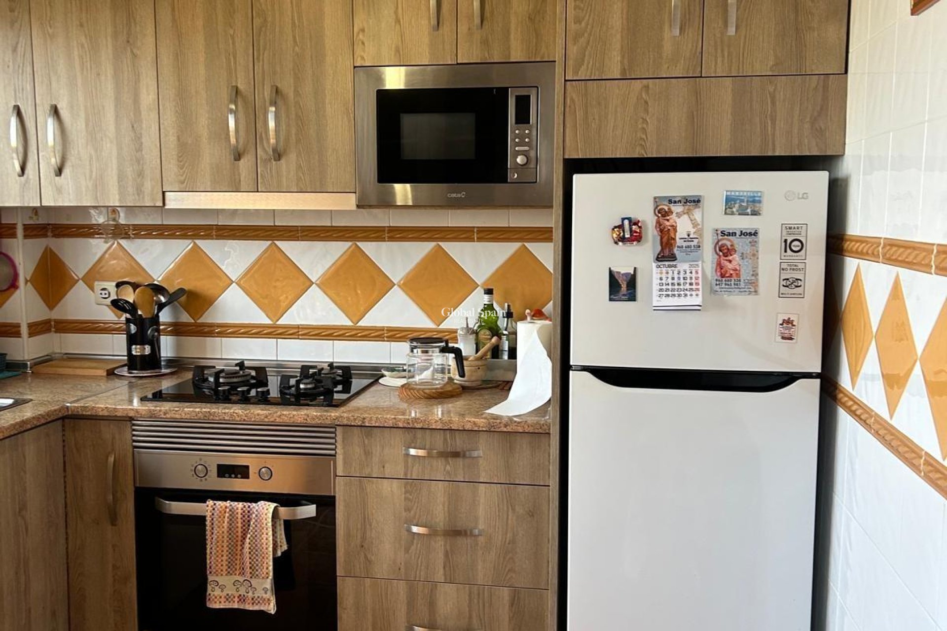 Wederverkoop - HUIS -
ORIHUELA COSTA - Punta Prima