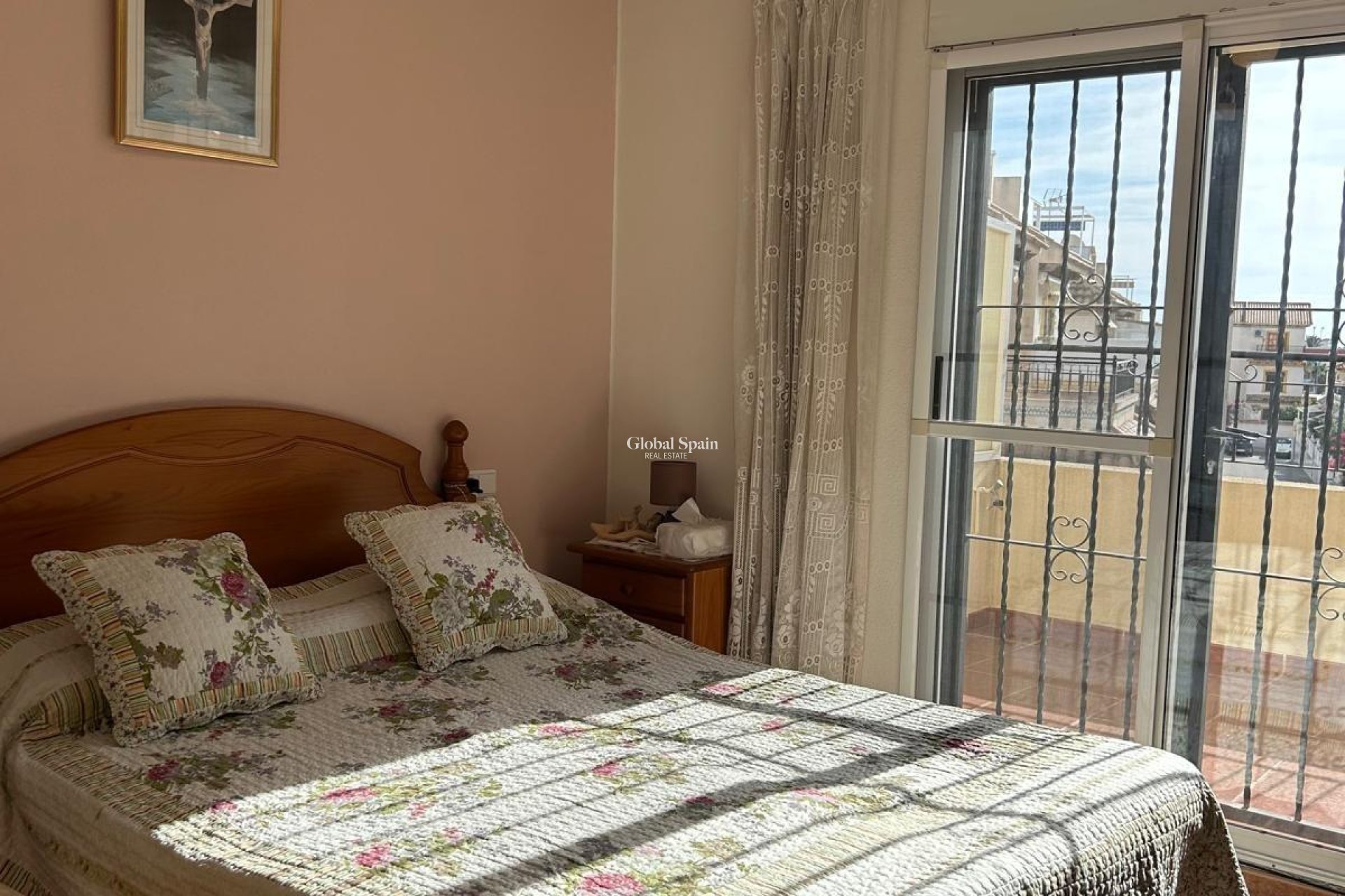 Wederverkoop - HUIS -
ORIHUELA COSTA - Punta Prima