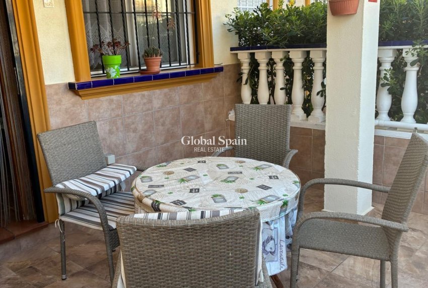 Wederverkoop - HUIS -
ORIHUELA COSTA - Rocio Del Mar