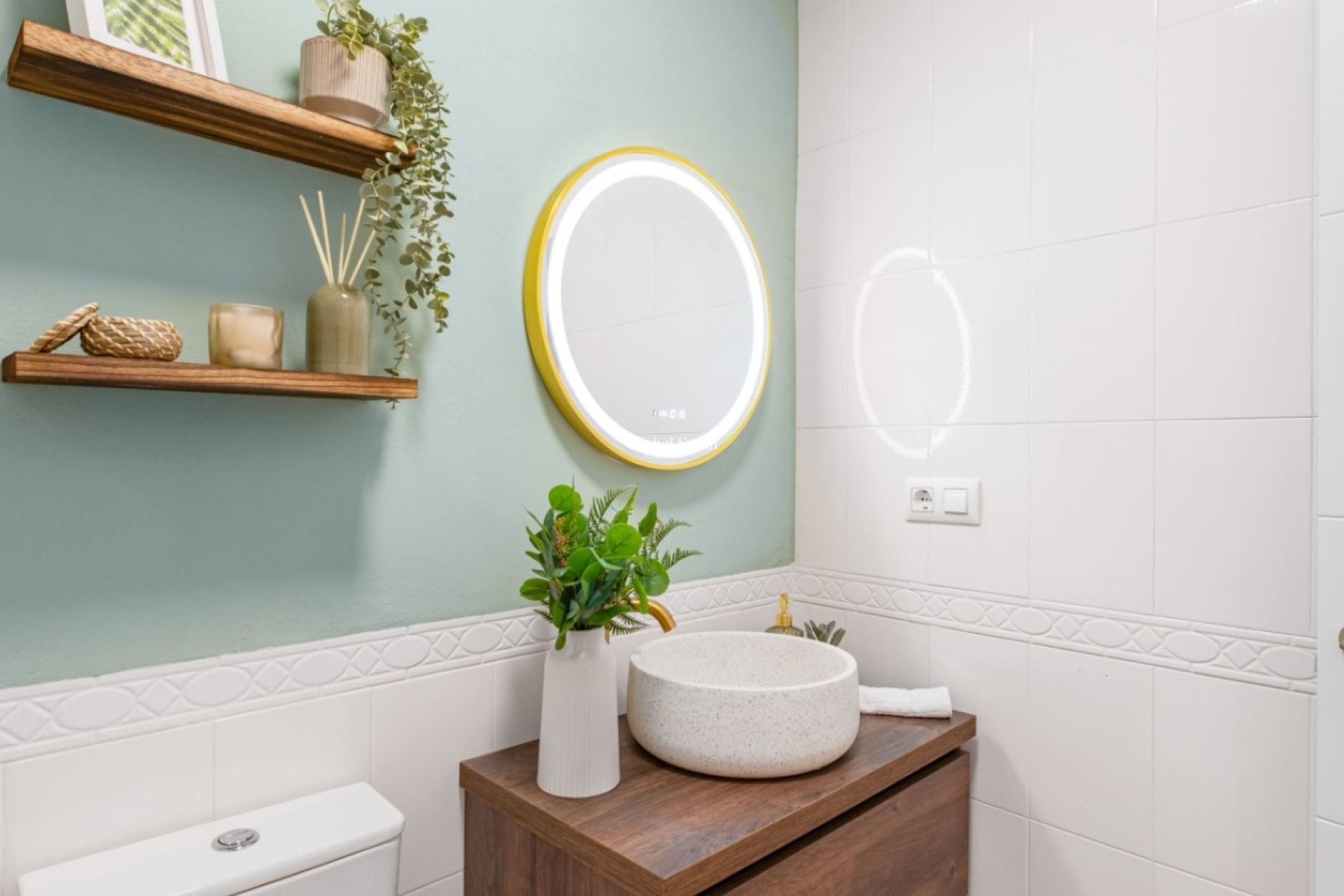 Wederverkoop - Huis -
ORIHUELA COSTA - VILLAMARTÍN