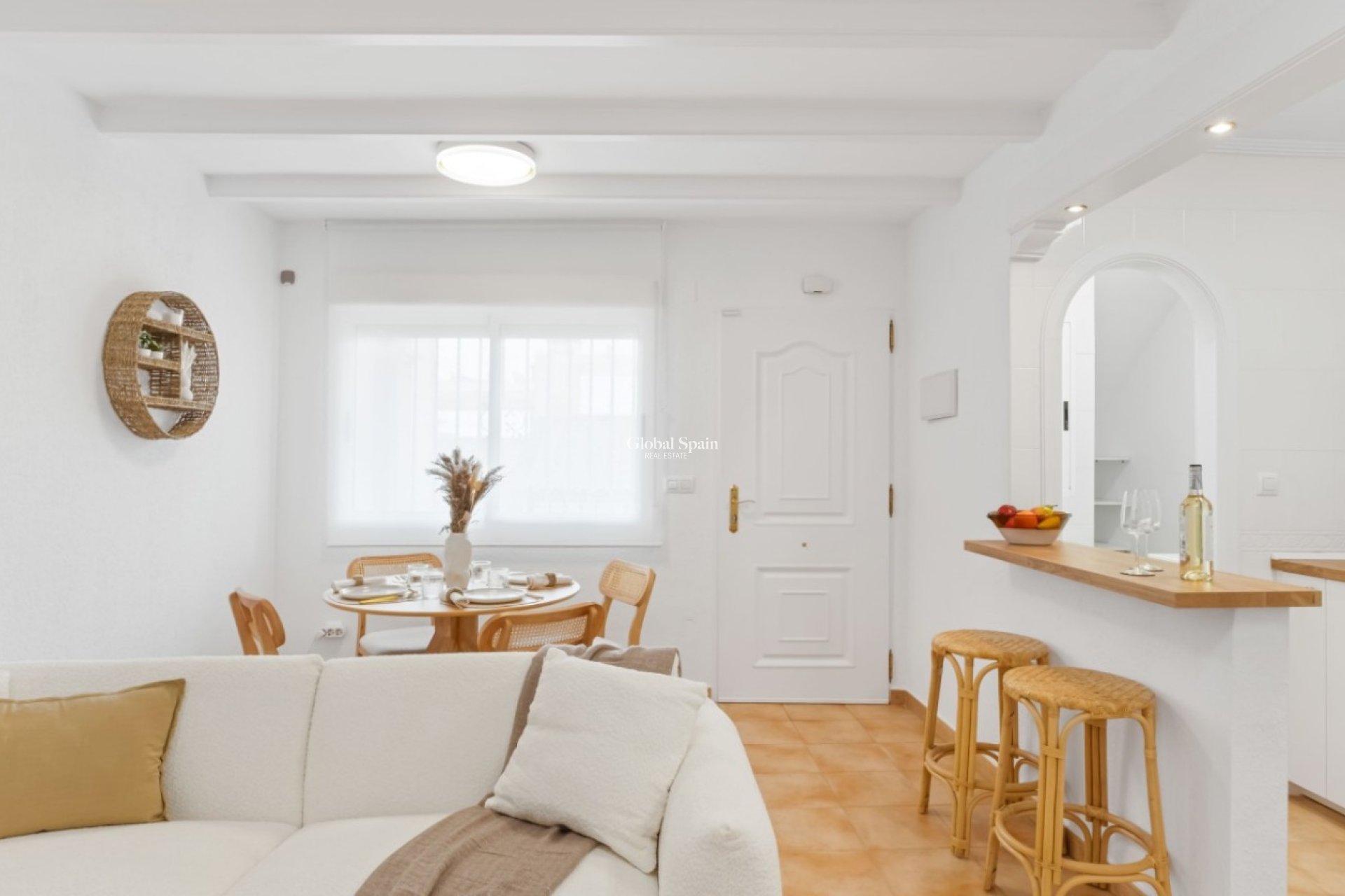 Wederverkoop - Huis -
ORIHUELA COSTA - VILLAMARTÍN