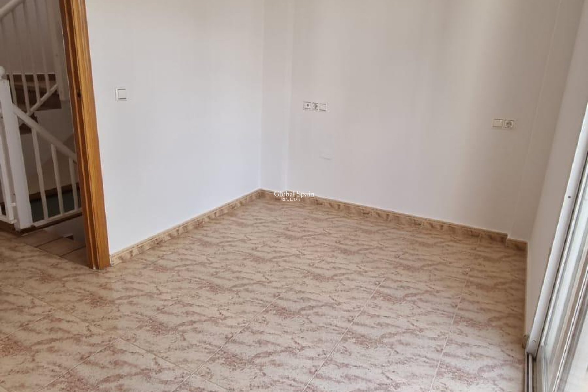 Wederverkoop - HUIS -
ORIHUELA COSTA - VILLAMARTÍN