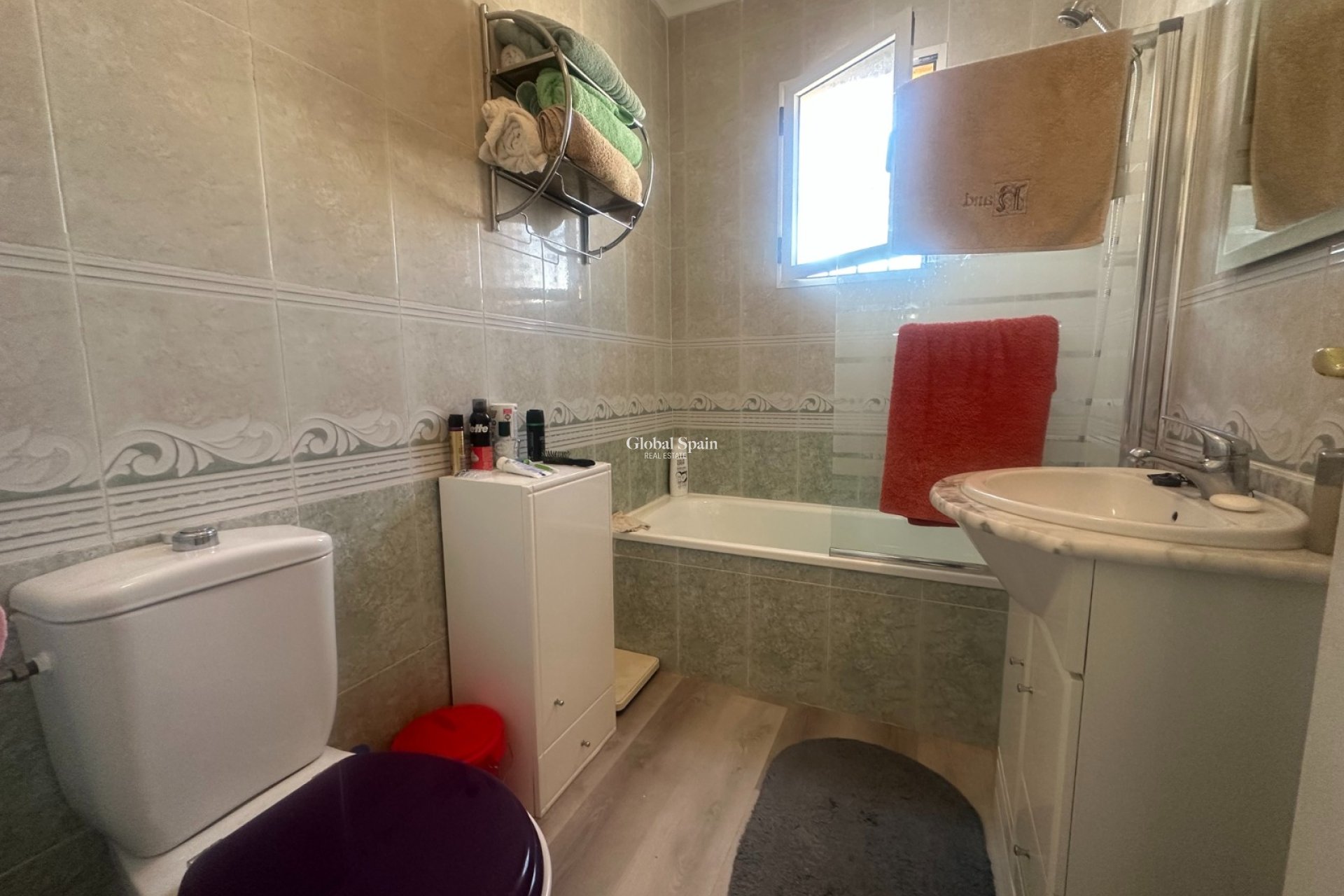 Wederverkoop - HUIS -
ORIHUELA - Entre Naranjos