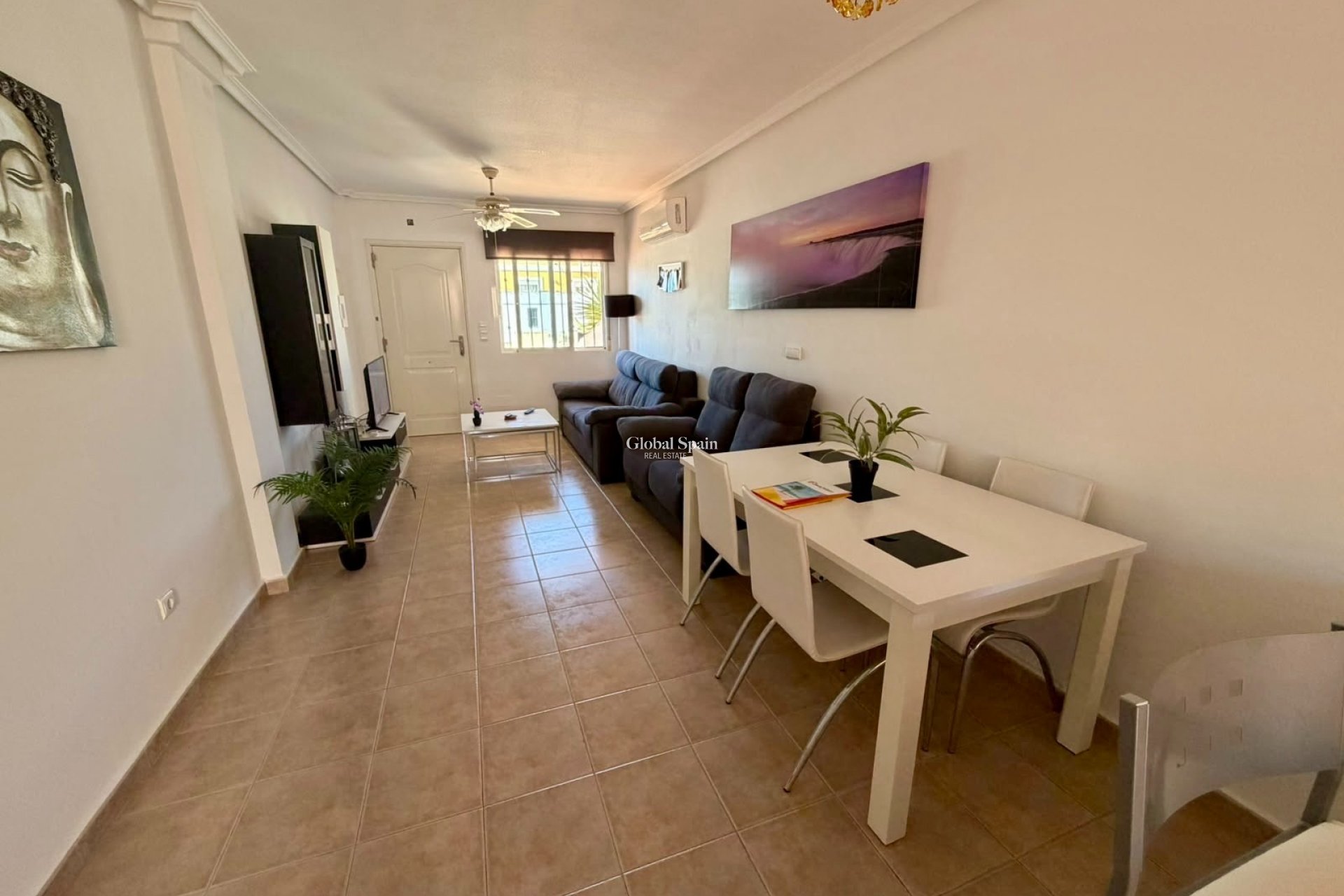 Wederverkoop - HUIS -
ORIHUELA - Entre Naranjos