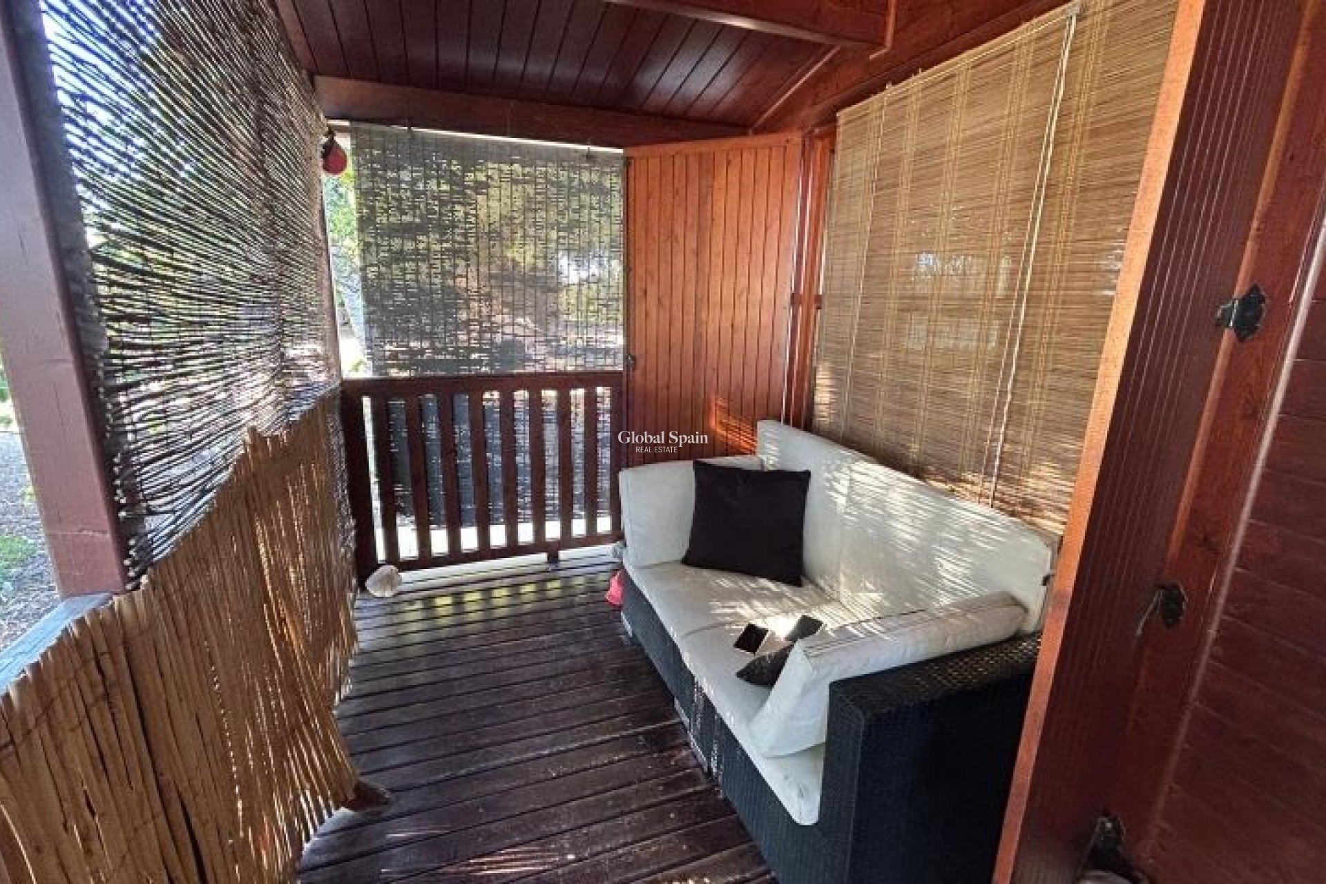 Wederverkoop - HUIS -
ORIHUELA - Inland