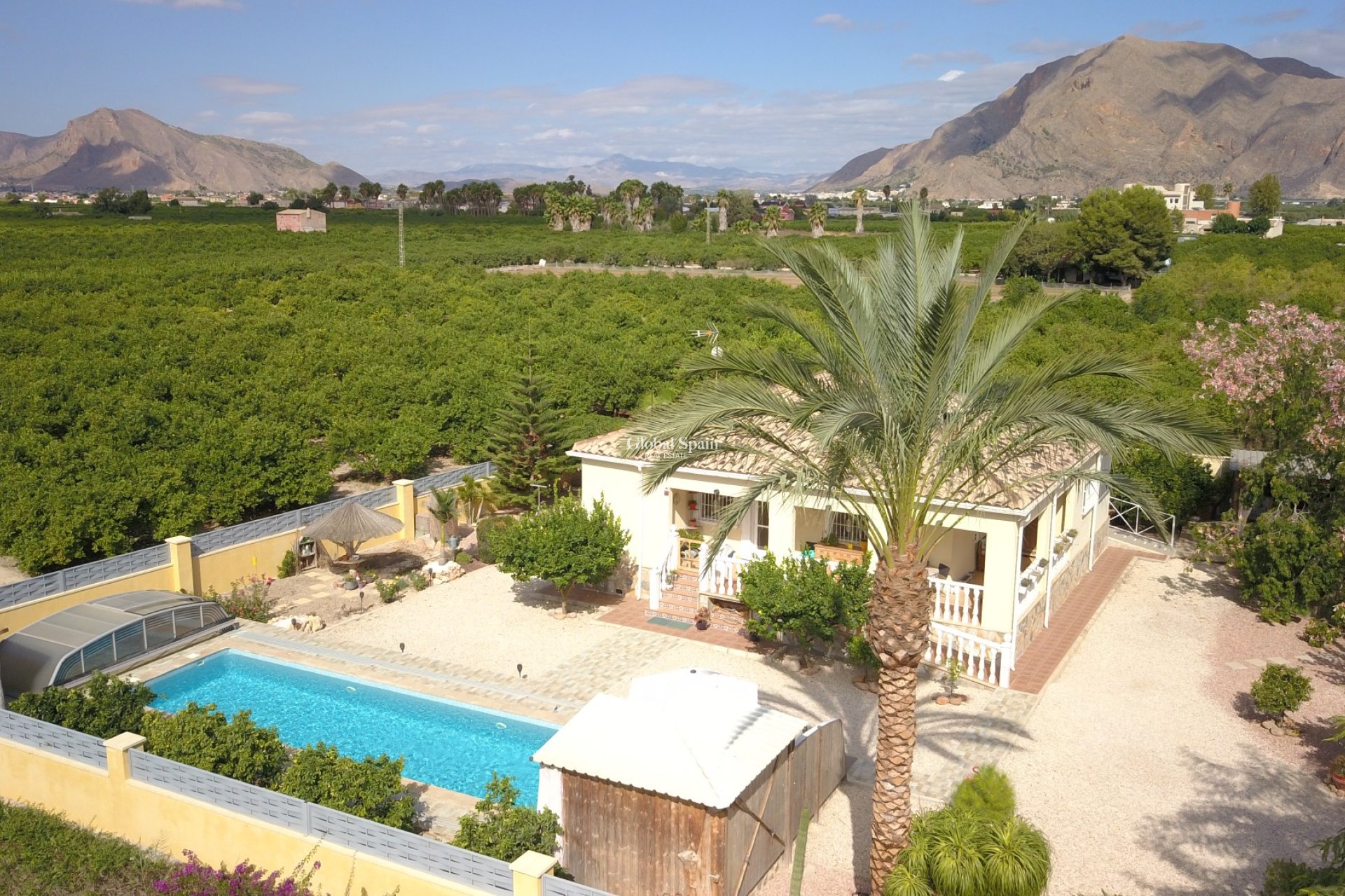 Wederverkoop - HUIS -
Orihuela - La Campaneta