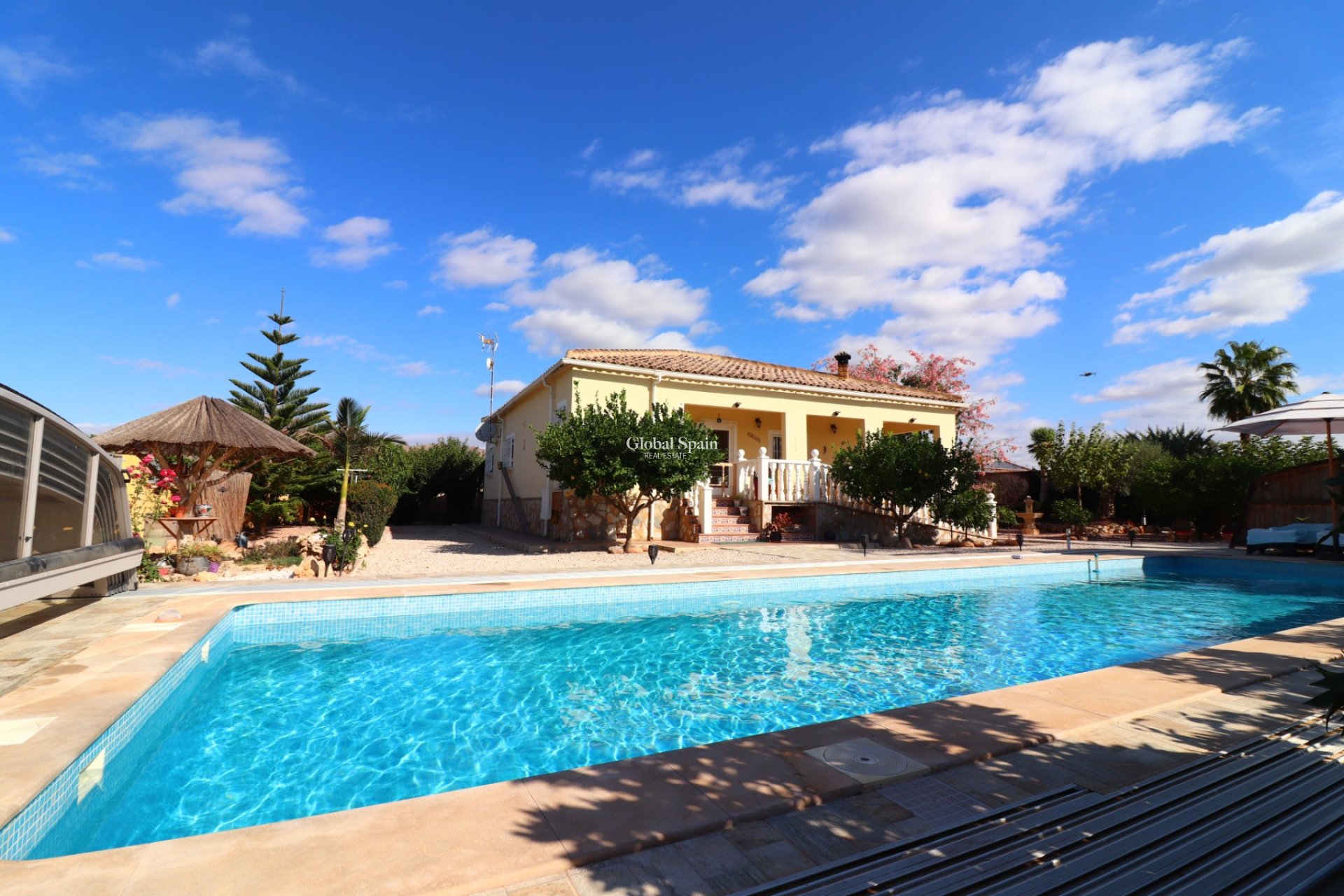 Wederverkoop - HUIS -
Orihuela - La Campaneta