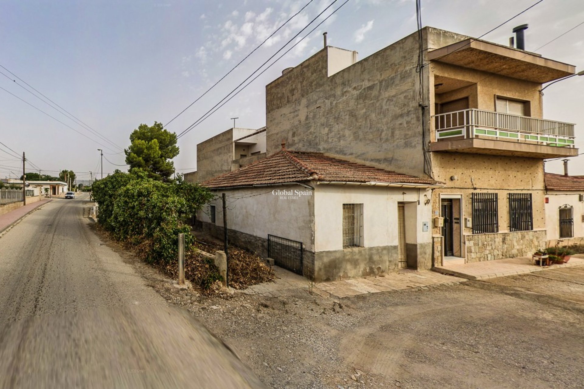Wederverkoop - HUIS -
ORIHUELA - Redovan