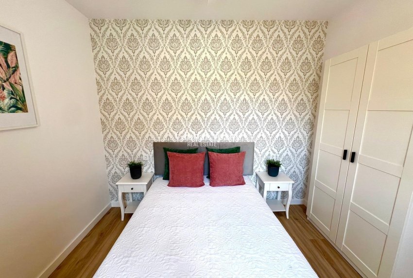 Wederverkoop - HUIS -
ORIHUELA - Urbanización Perla del Mar