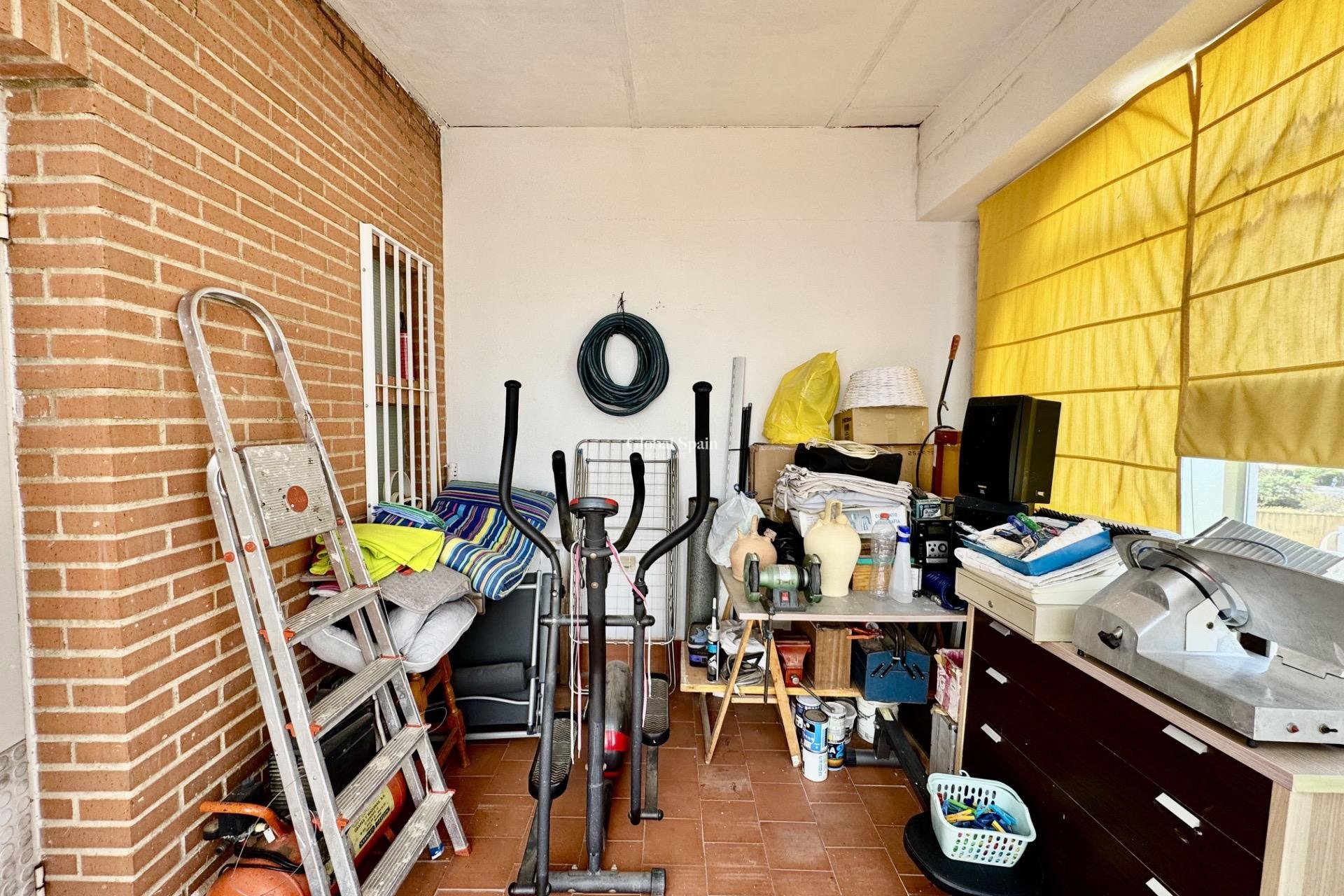 Wederverkoop - HUIS -
ORIHUELA - Urbanización Perla del Mar