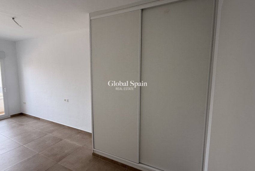 Wederverkoop - HUIS -
PILAR DE LA HORADADA - Costa Blanca Sur