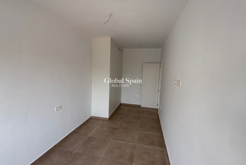 Wederverkoop - HUIS -
PILAR DE LA HORADADA - Costa Blanca Sur
