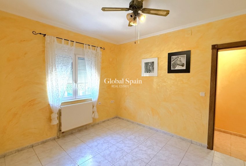 Wederverkoop - HUIS -
PILAR DE LA HORADADA - Costa Blanca Sur