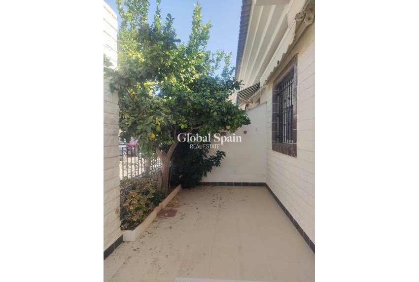 Wederverkoop - HUIS -
PILAR DE LA HORADADA - La Torre de la Horadada