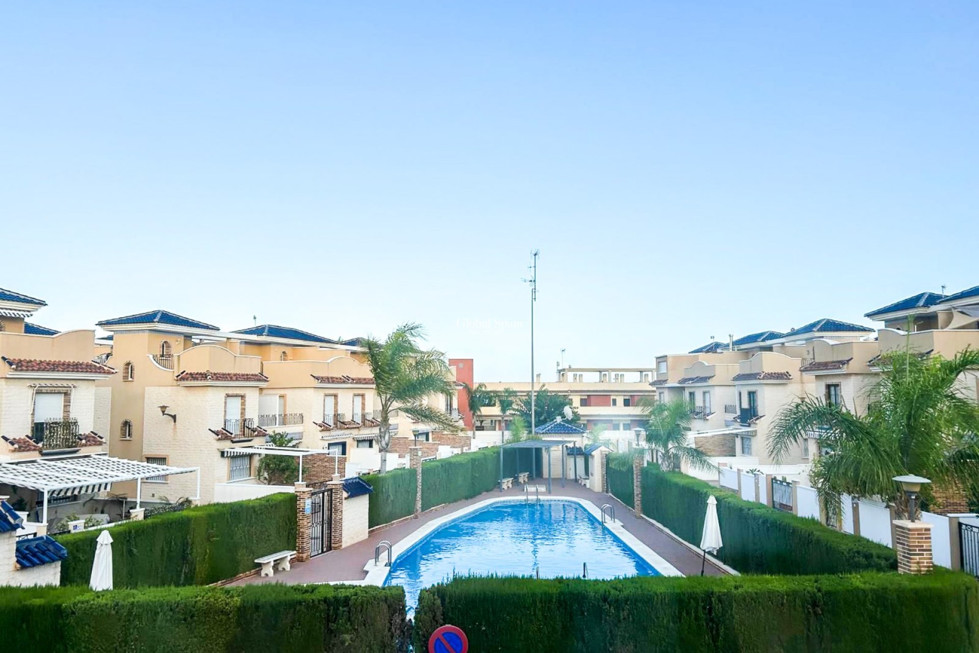 Wederverkoop - HUIS -
PILAR DE LA HORADADA - Torre de la Horadada