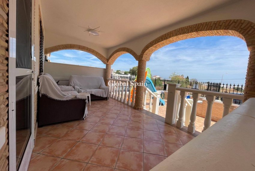 Wederverkoop - HUIS -
PILAR DE LA HORADADA - Zona Pueblo