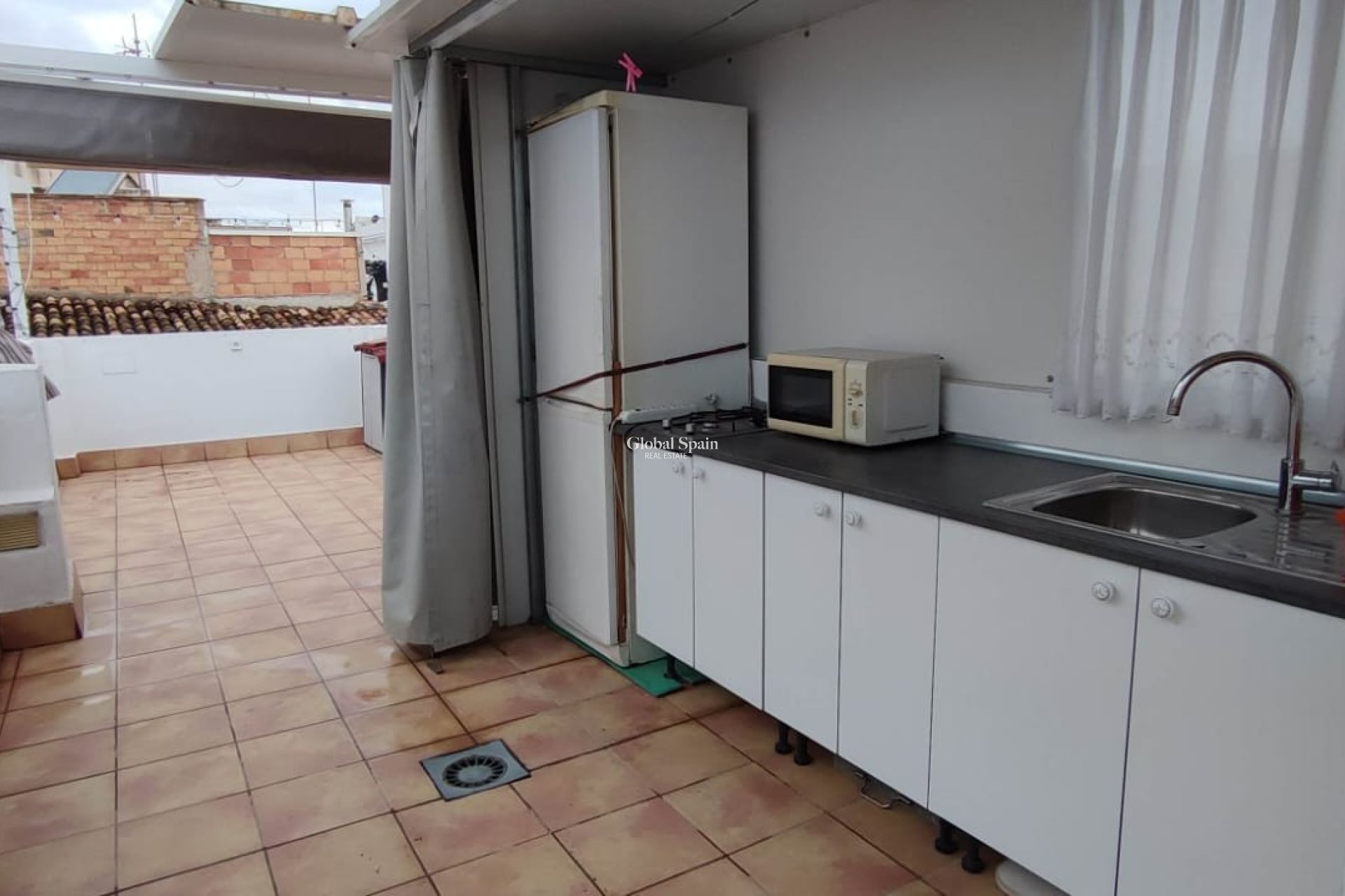 Wederverkoop - Huis -
Piles - Pueblo