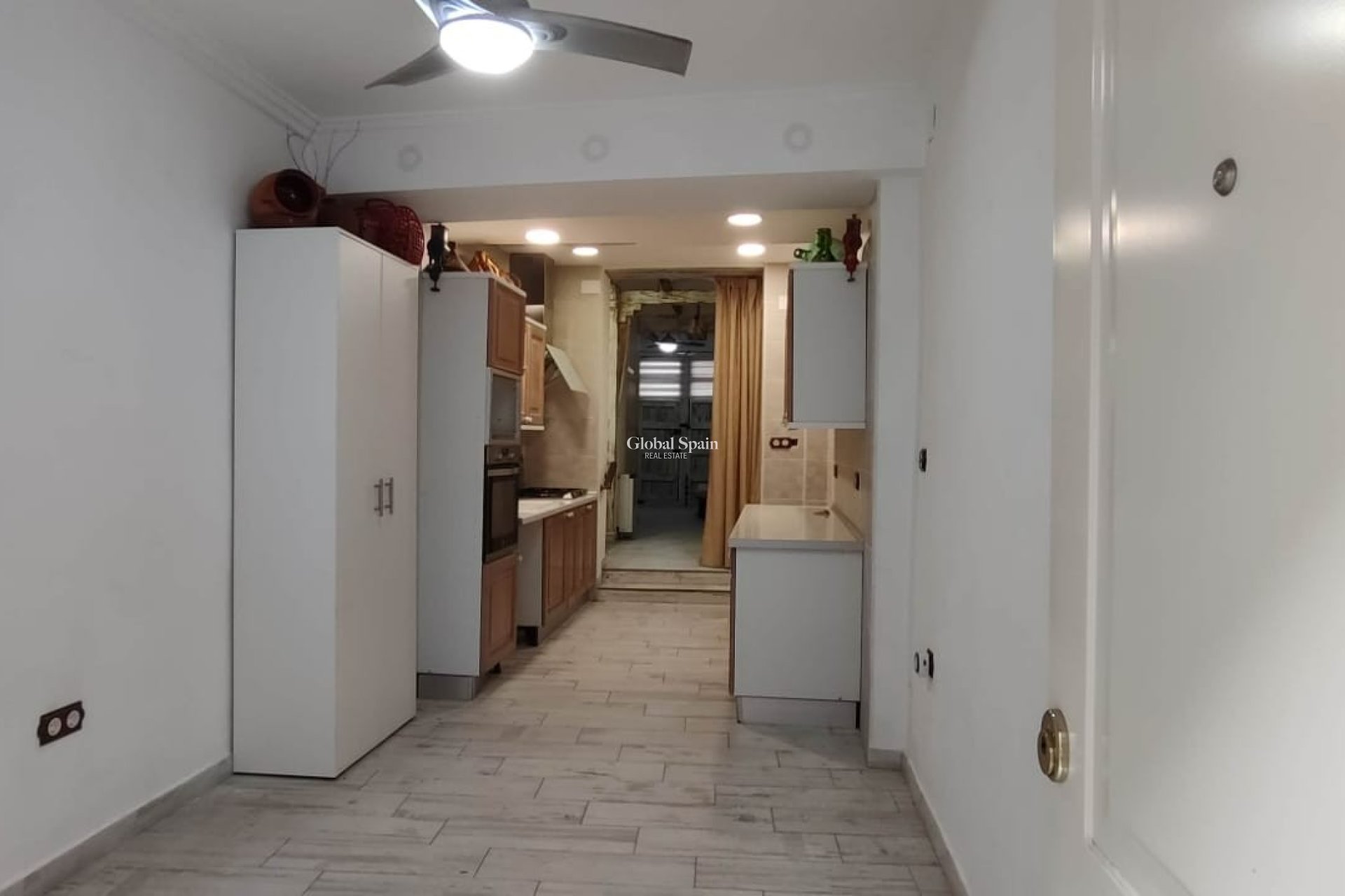 Wederverkoop - Huis -
Piles - Pueblo