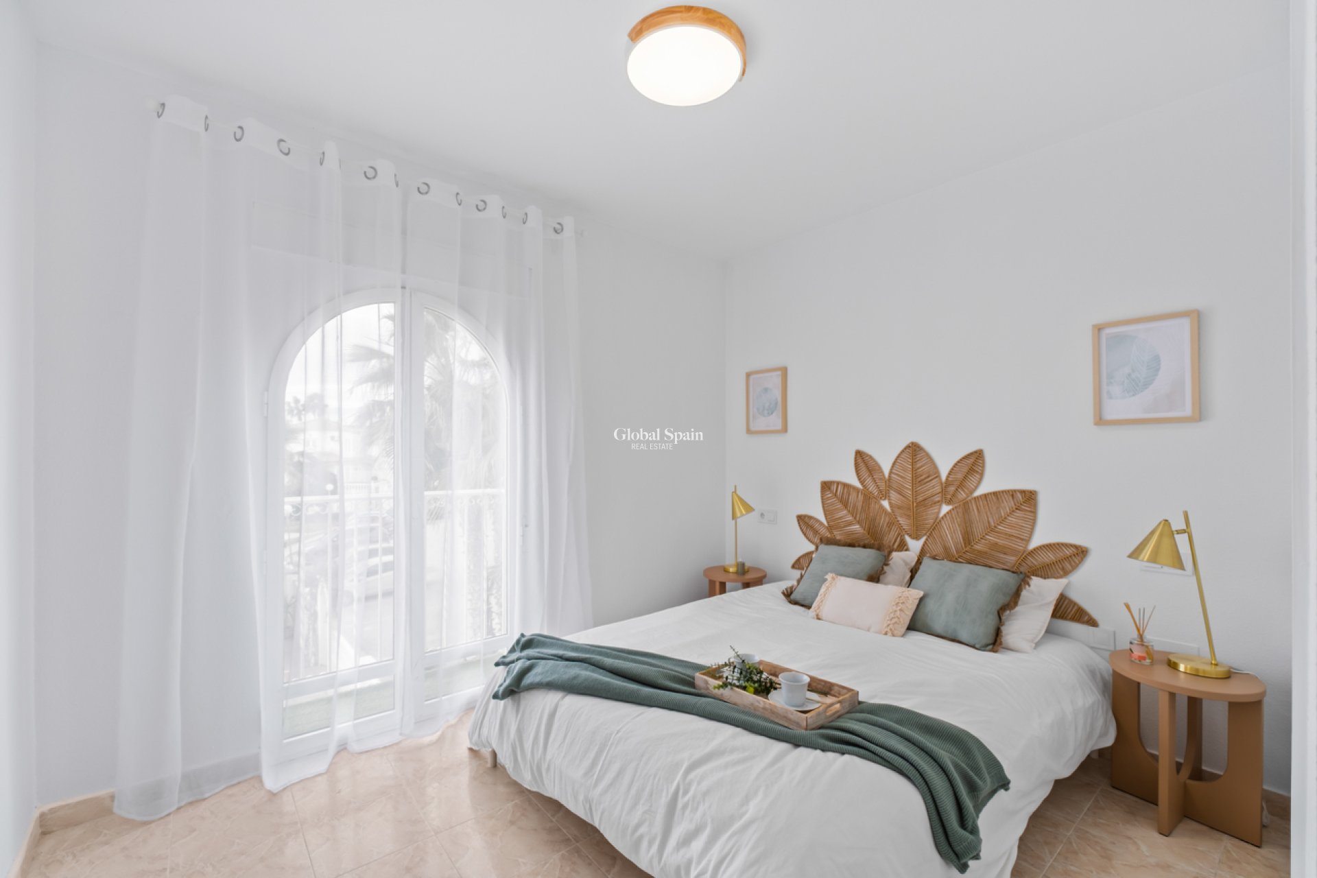Wederverkoop - HUIS -
PLAYA FLAMENCA - Costa Blanca