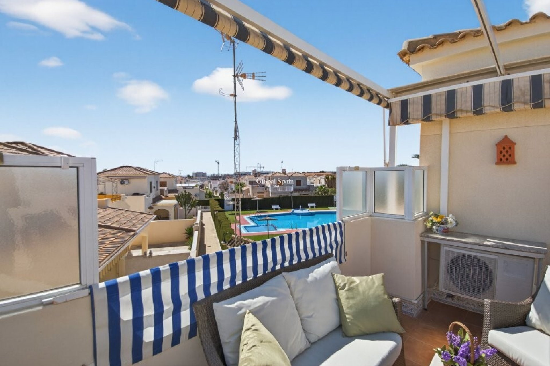 Wederverkoop - HUIS -
PLAYA FLAMENCA - Serena III