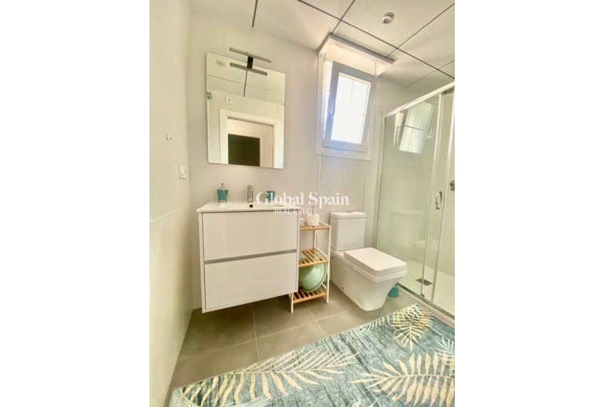 Wederverkoop - HUIS -
POLOP - Costa Blanca