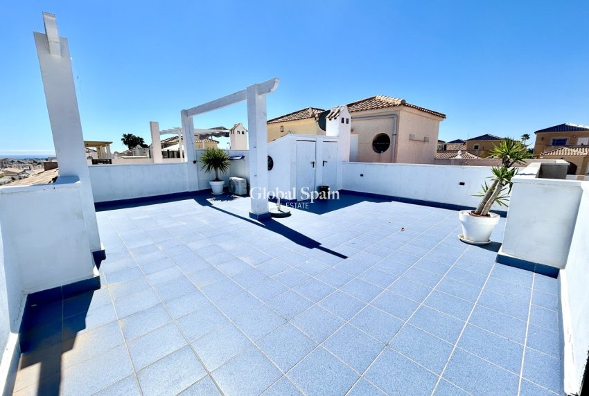Wederverkoop - HUIS -
PUNTA PRIMA - Costa Blanca