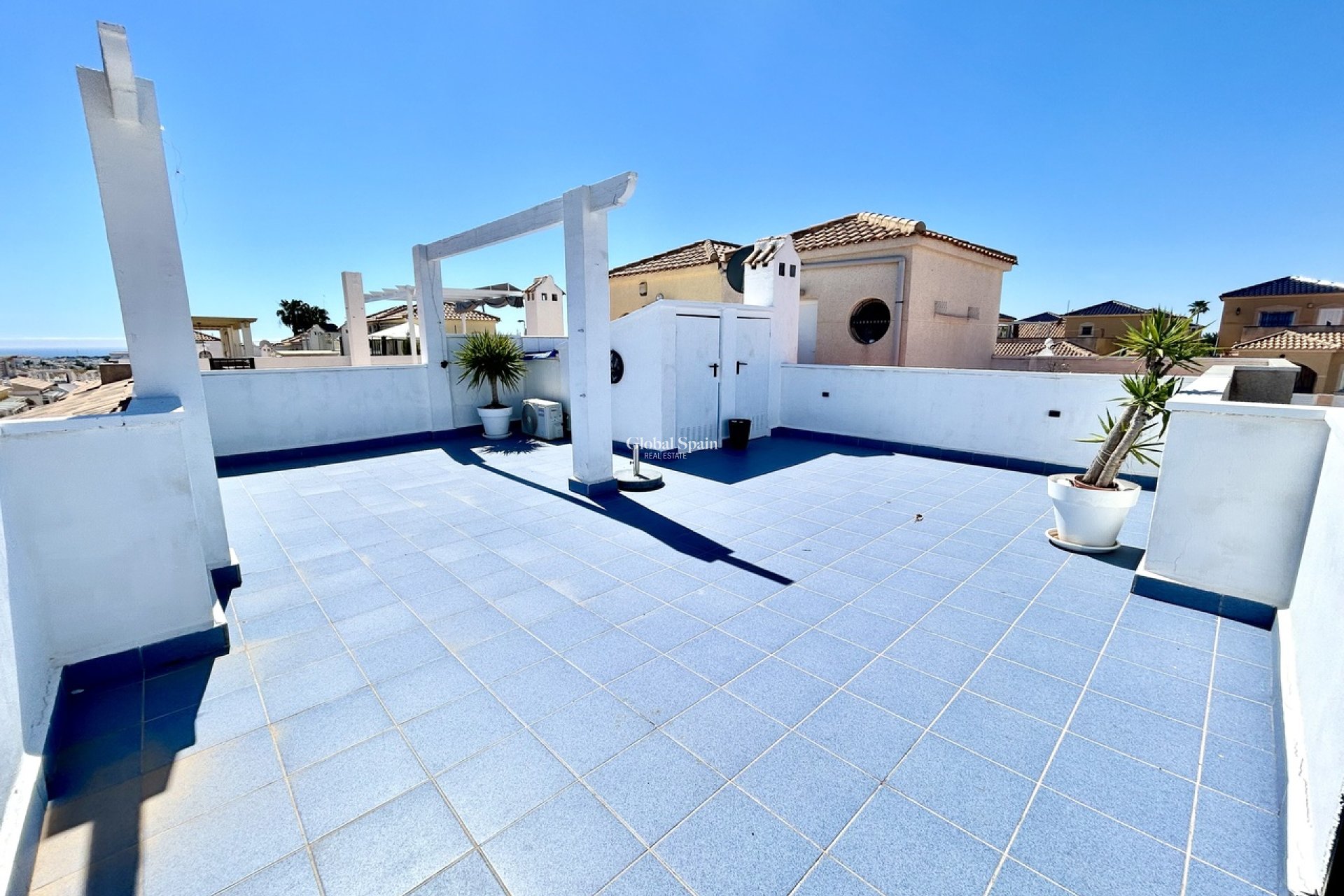 Wederverkoop - HUIS -
PUNTA PRIMA - Costa Blanca