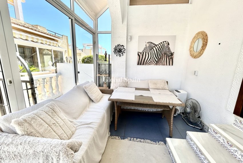 Wederverkoop - HUIS -
PUNTA PRIMA - Costa Blanca