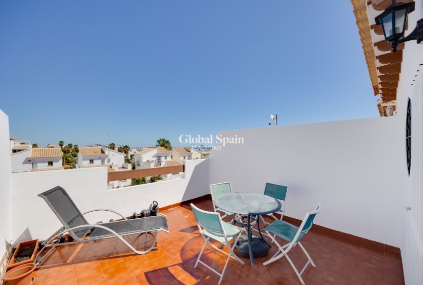 Wederverkoop - Huis -
PUNTA PRIMA