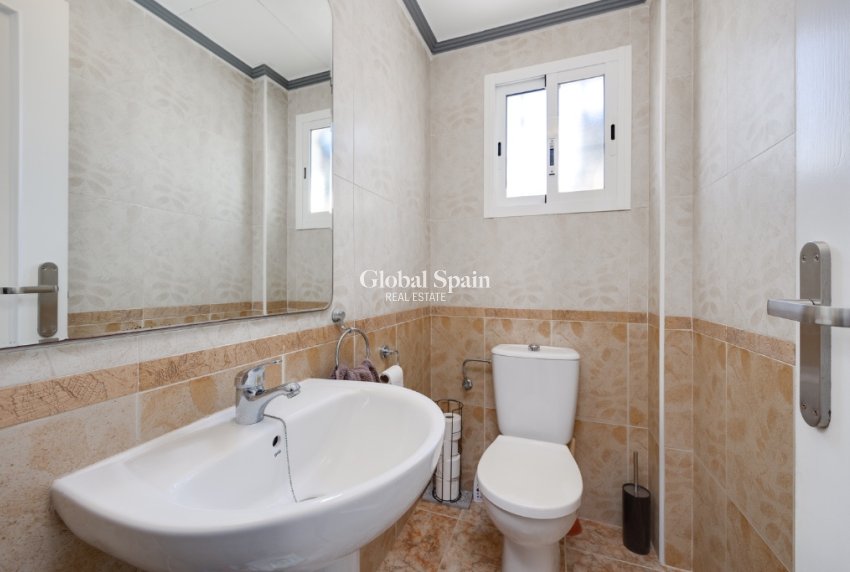 Wederverkoop - Huis -
PUNTA PRIMA