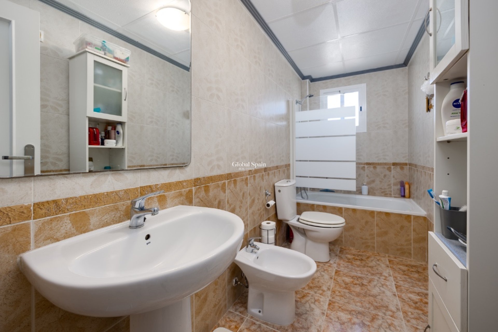 Wederverkoop - Huis -
PUNTA PRIMA