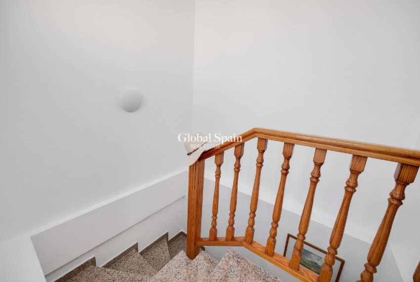 Wederverkoop - Huis -
PUNTA PRIMA