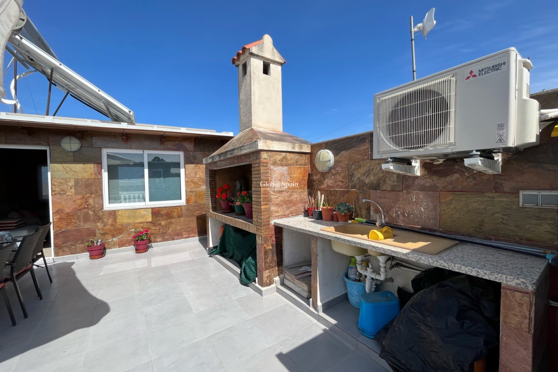 Wederverkoop - Huis -
Rafelcofer - Centro