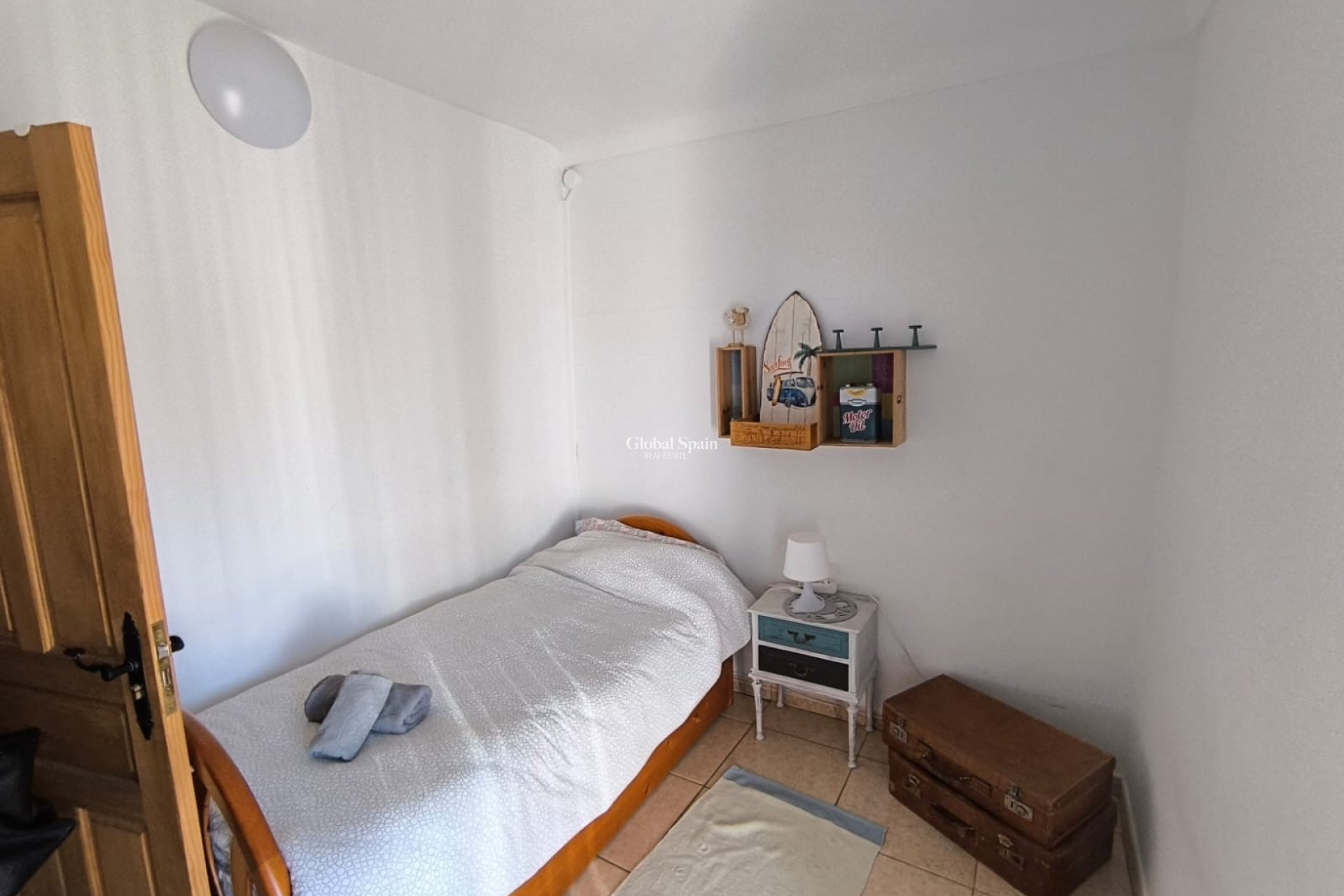 Wederverkoop - HUIS -
RASPAY - Inland