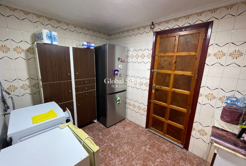 Wederverkoop - HUIS -
SAN FULGENCIO - Costa Blanca