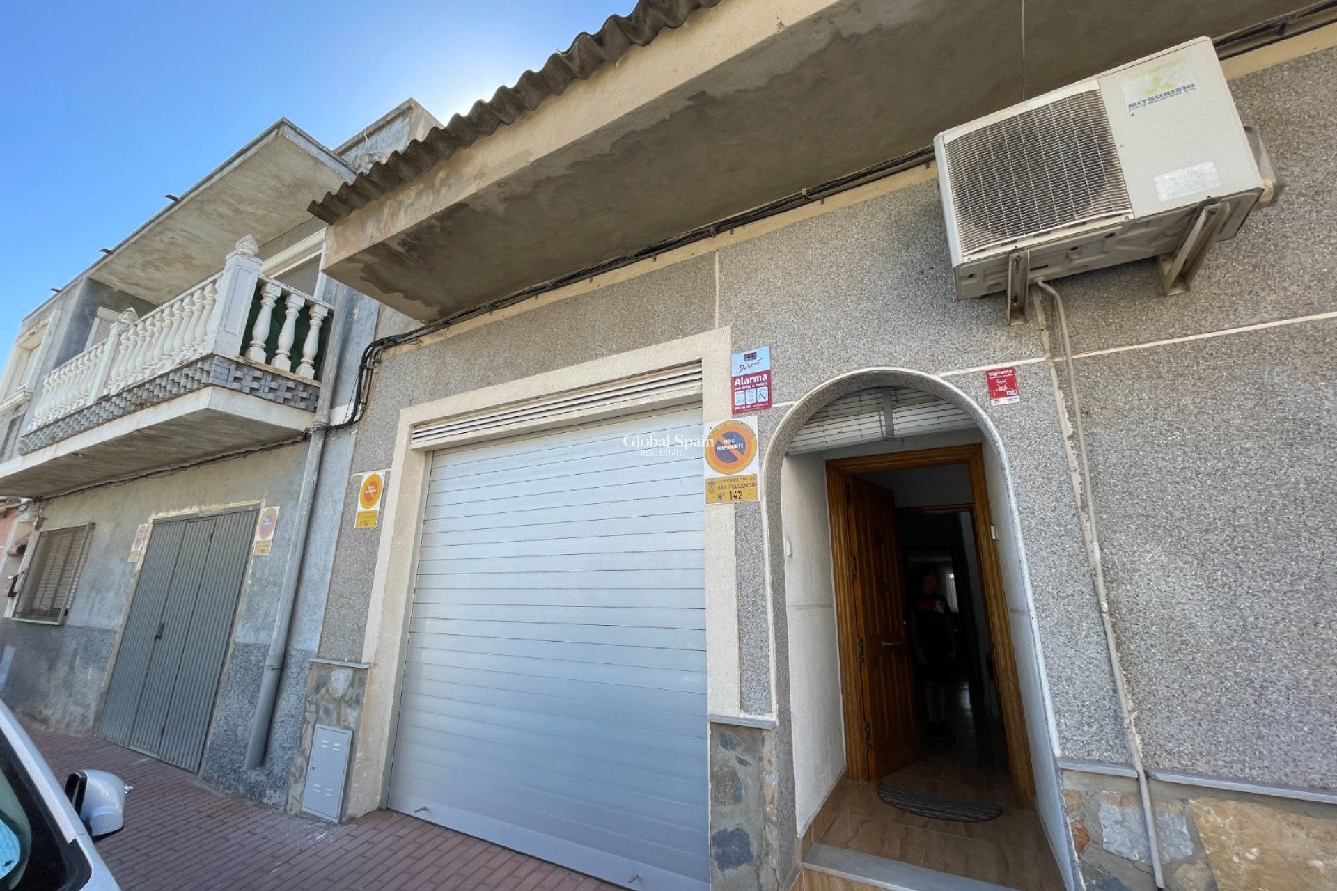 Wederverkoop - HUIS -
SAN FULGENCIO - Costa Blanca