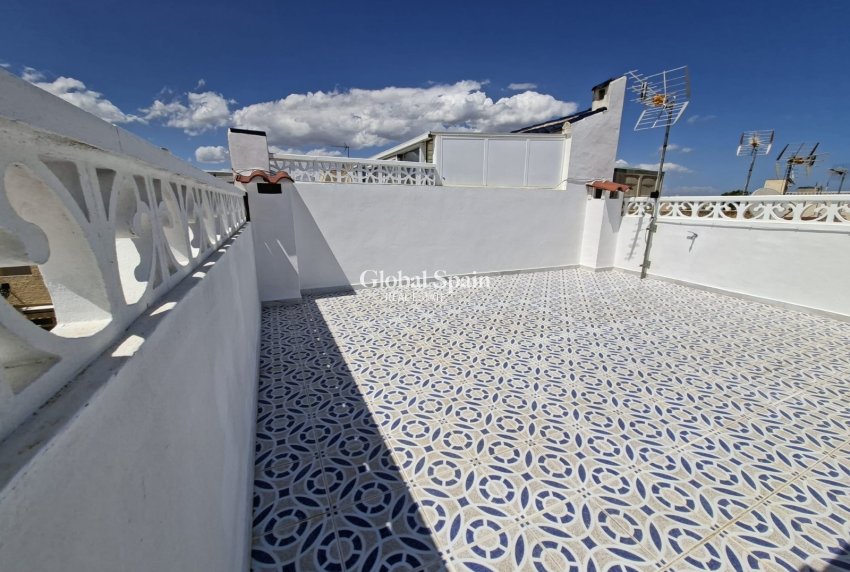 Wederverkoop - HUIS -
SAN FULGENCIO - Costa Blanca