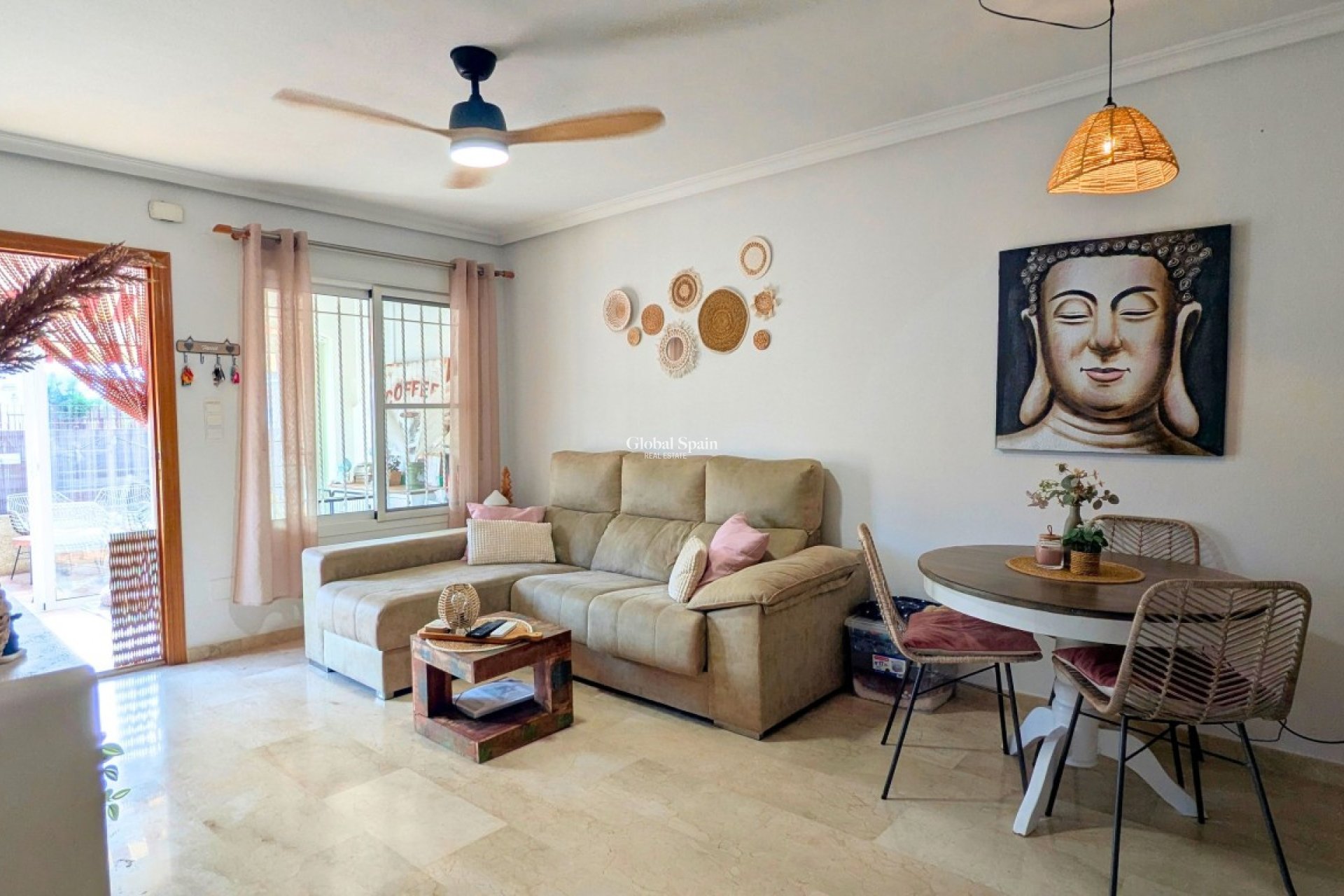 Wederverkoop - HUIS -
SAN FULGENCIO - Costa Blanca
