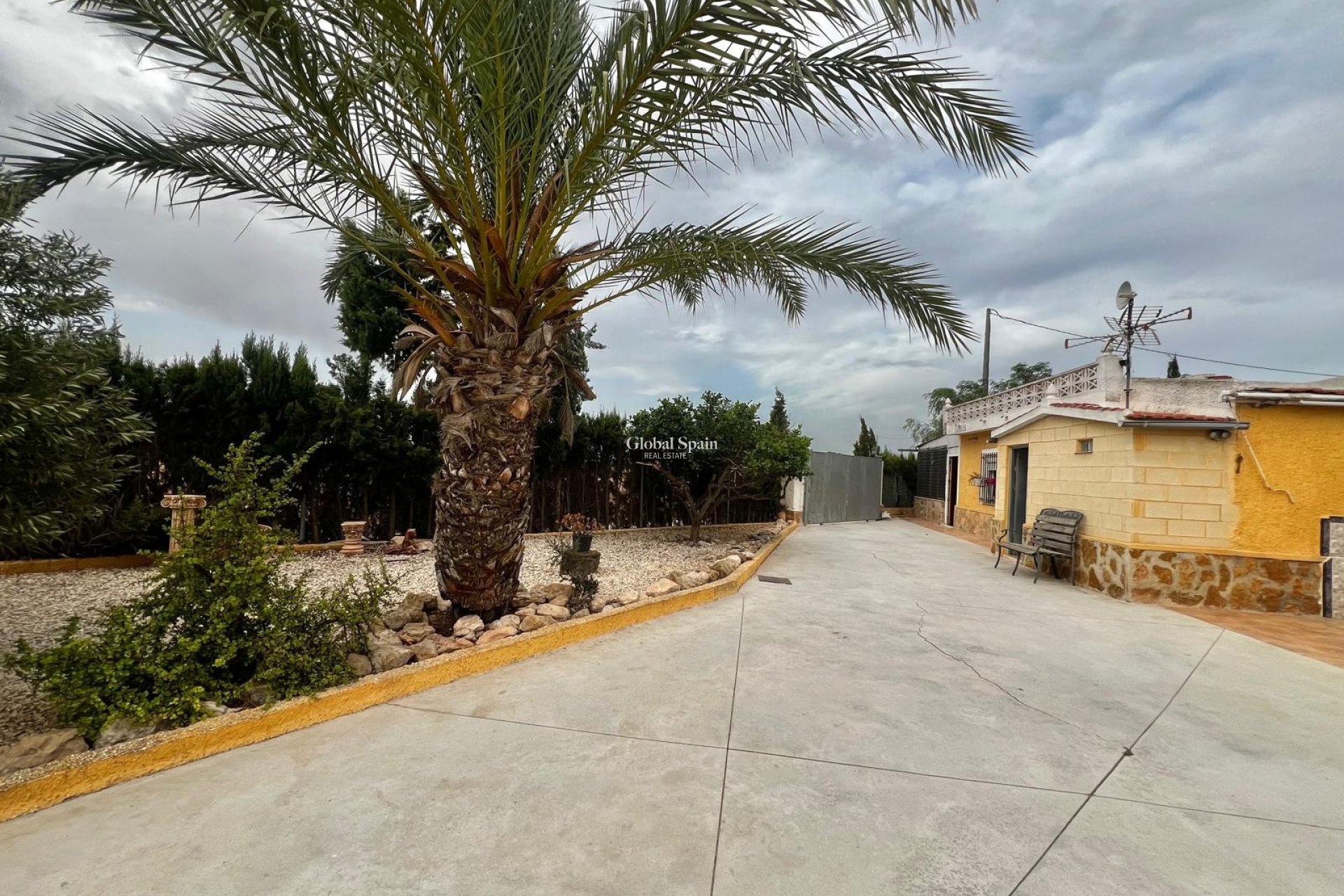 Wederverkoop - HUIS -
San Fulgencio - San Fulgencio - Country