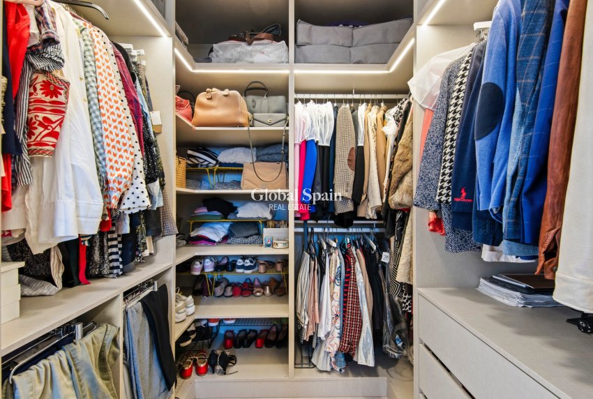 Wederverkoop - Huis -
SAN JUAN DE ALICANTE - SAN JUAN ALICANTE