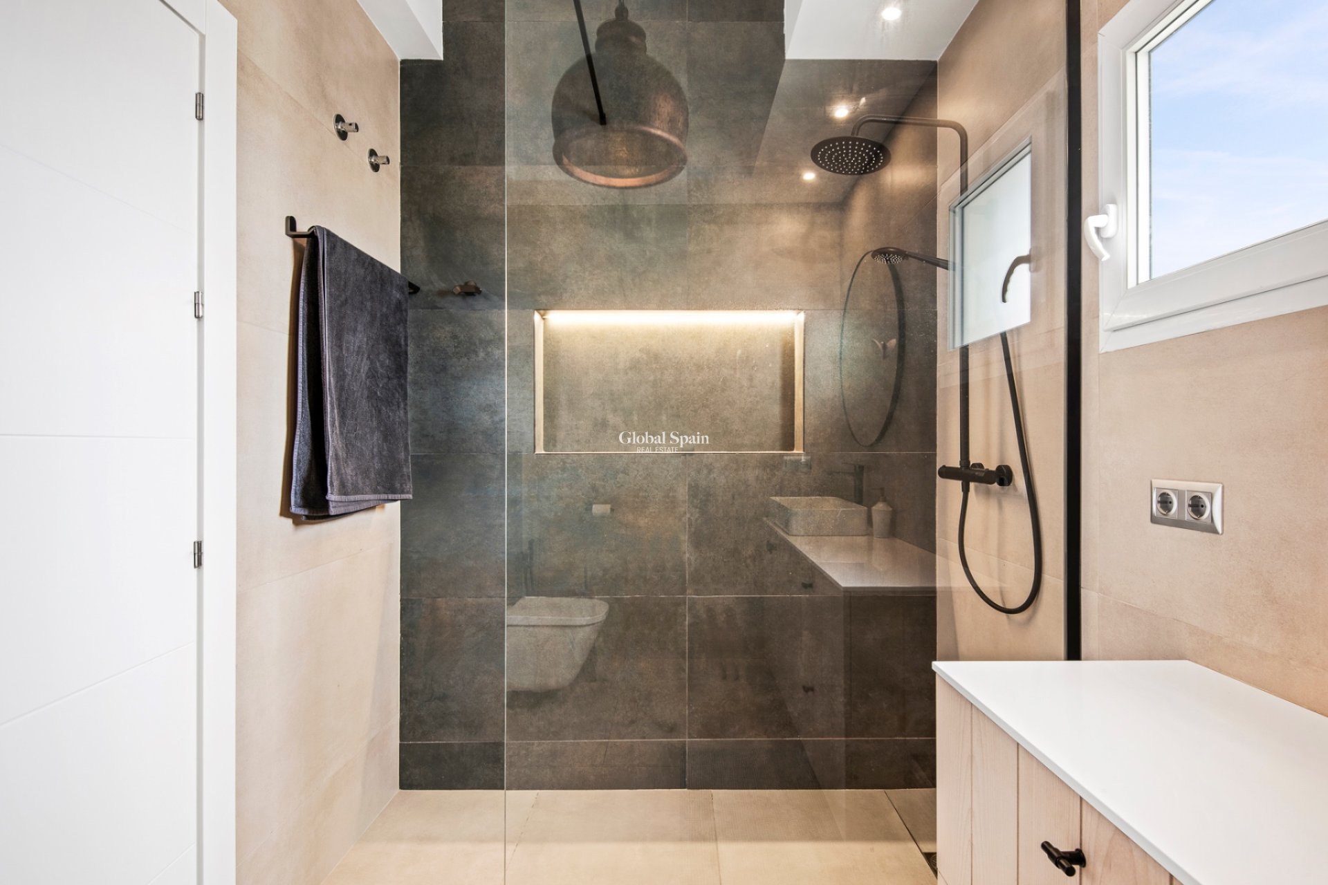 Wederverkoop - Huis -
SAN JUAN DE ALICANTE - SAN JUAN ALICANTE