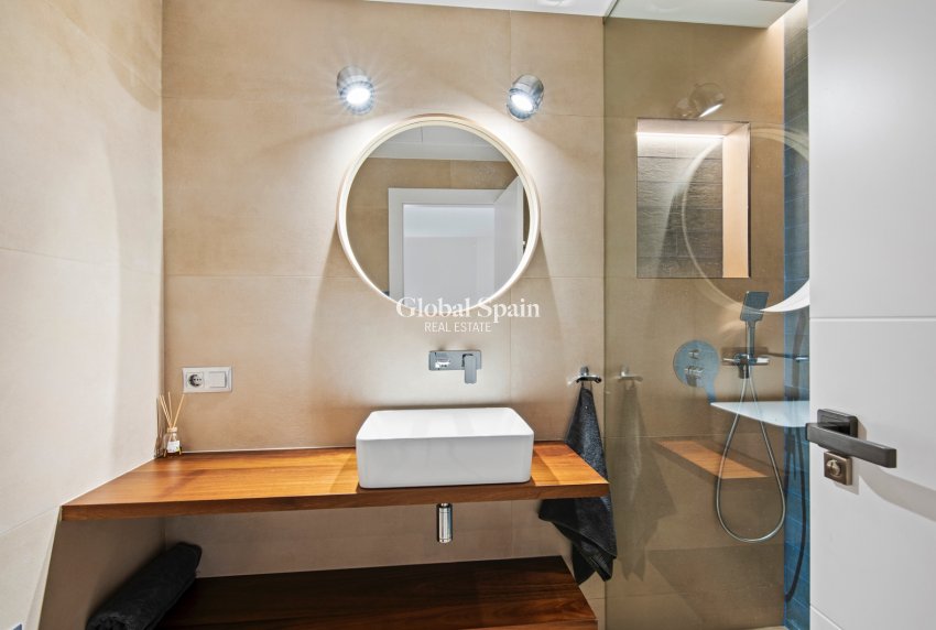 Wederverkoop - Huis -
SAN JUAN DE ALICANTE - SAN JUAN ALICANTE