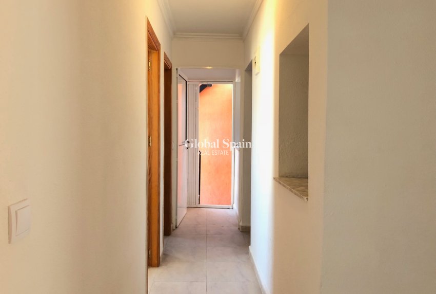 Wederverkoop - HUIS -
SAN MIGUEL DE SALINAS - Costa Blanca Sur