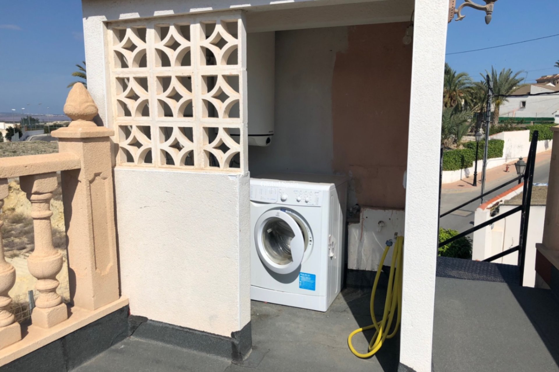 Wederverkoop - HUIS -
SAN MIGUEL DE SALINAS - Costa Blanca Sur